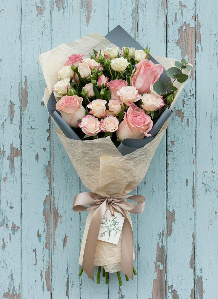 Букет цветов из: Розы в Нововеличковской