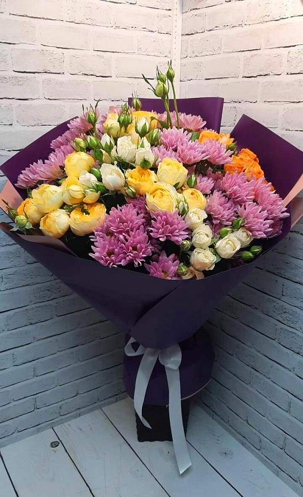 Букет цветов из: Хризантемы и Розы в Нововеличковской