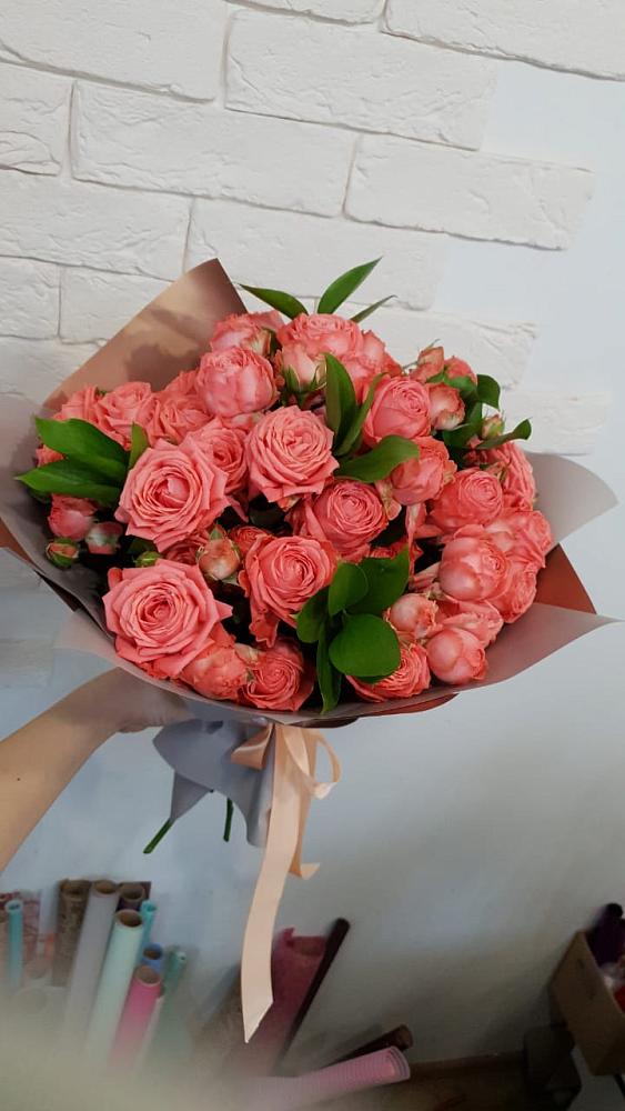 Букет цветов из: Розы в Нововеличковской