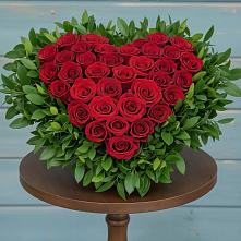 Цветочная композиция из Розы в виде сердца #REPLACE_PRED# Нововеличковской