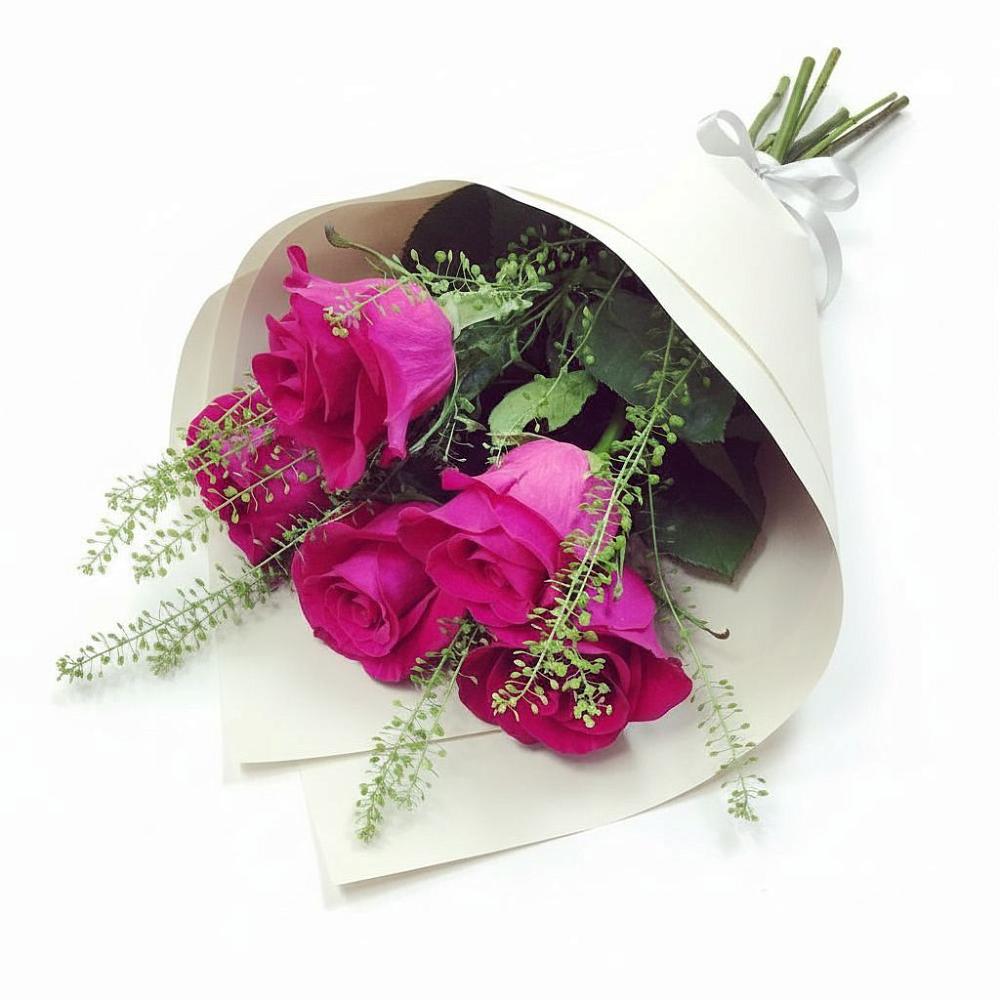 Букет цветов из: Розы в Нововеличковской