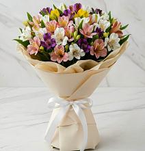 Букет цветов из:  Альстромерии в Нововеличковской