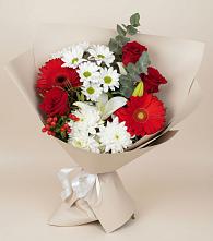 Букет цветов из:  Розы, Хризантемы, Герберы и Лилии в Нововеличковской