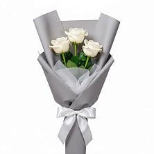 Букет 3 белые розы в Нововеличковской