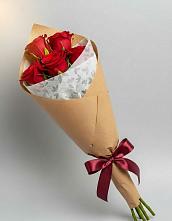 Букет цветов из:  Розы в Нововеличковской