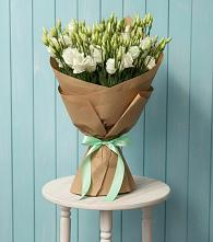 Букет цветов из:  Лизиантусы #REPLACE_PRED# Нововеличковской