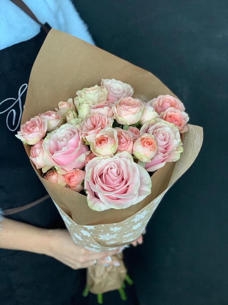 Букет цветов из: Хризантемы и Розы в Нововеличковской