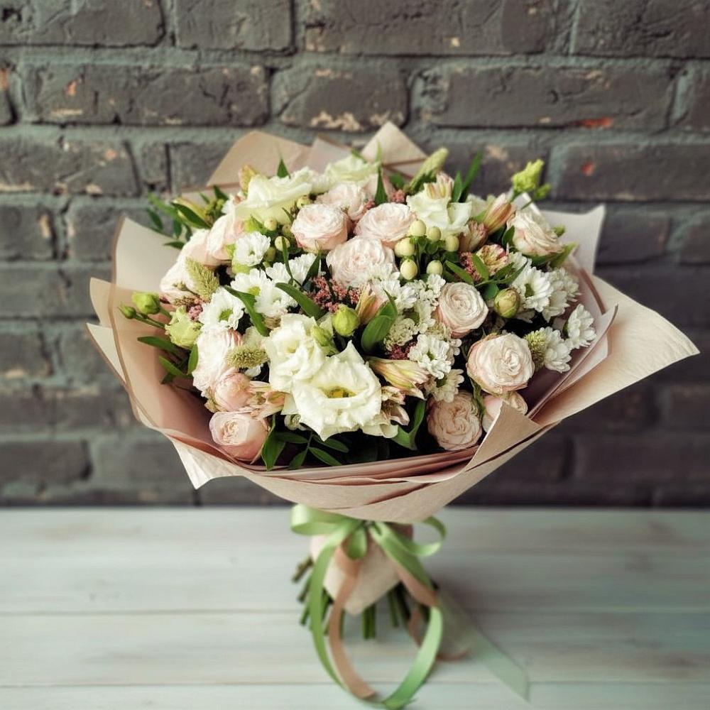 Букет цветов из: Альстромерии, Розы и Хризантемы в Нововеличковской