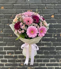 Букет цветов из:  Герберы и Хризантемы в Нововеличковской