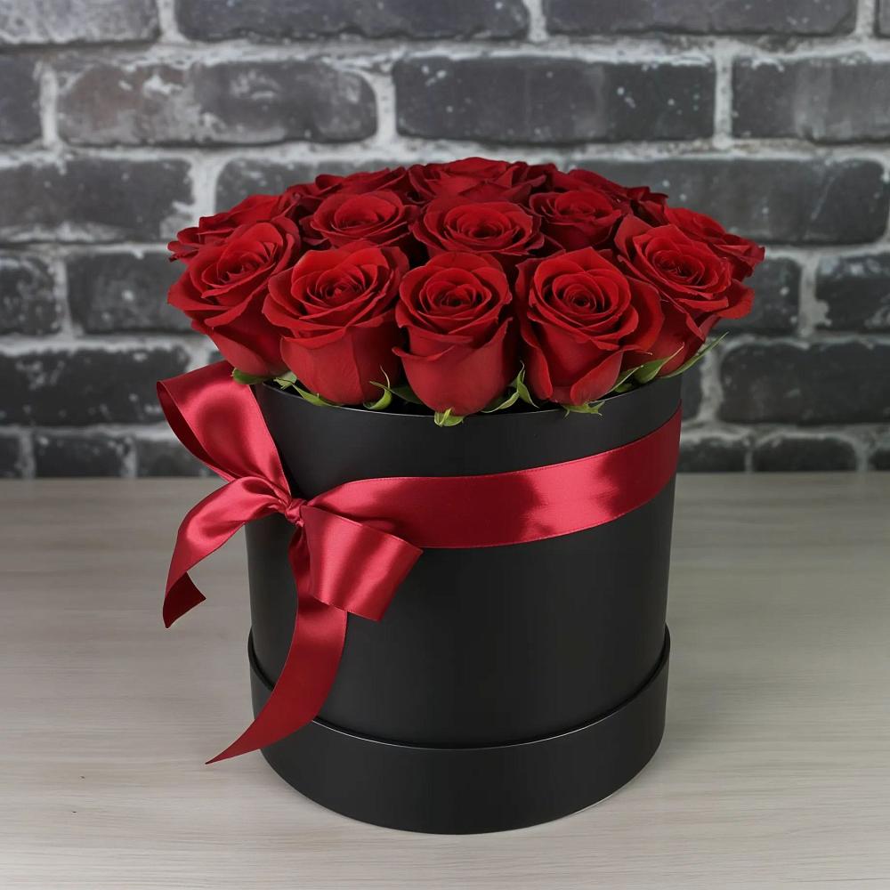 Цветочная композиция из Розы в шляпной коробке в Нововеличковской