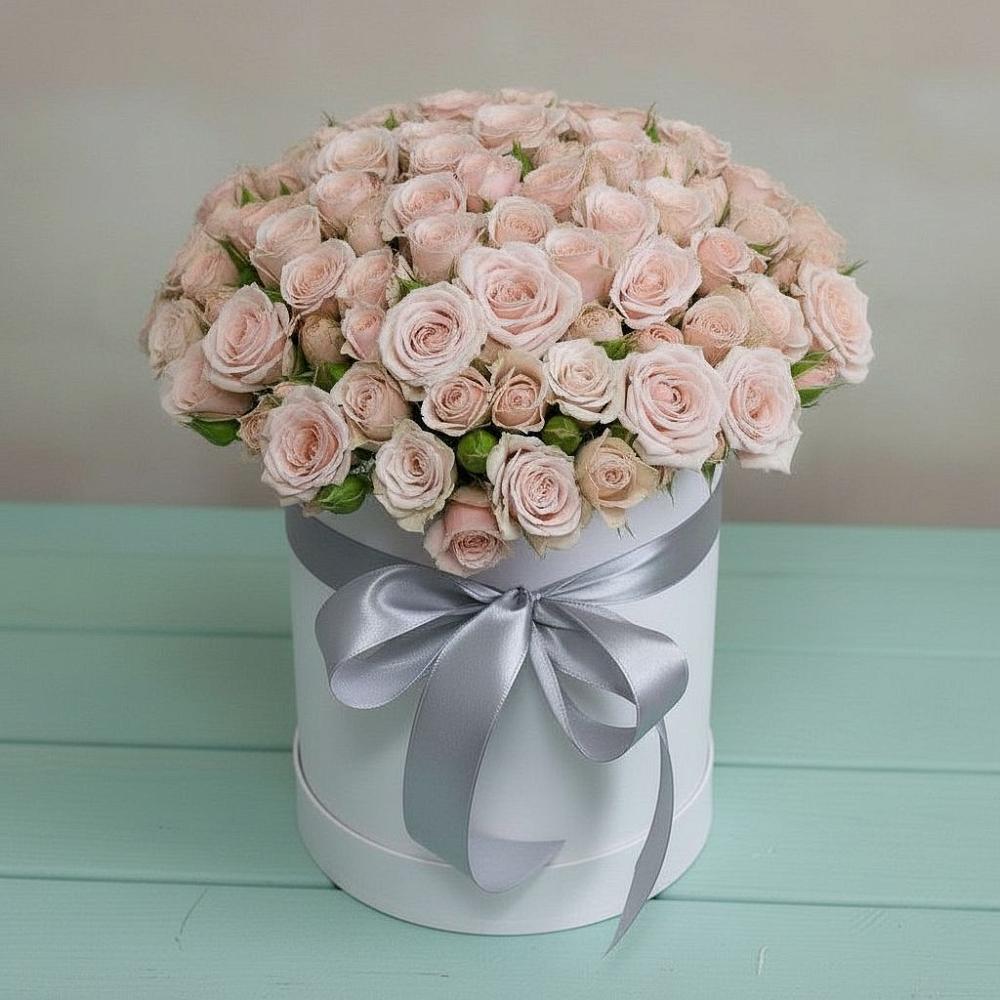 Цветочная композиция из Розы в шляпной коробке в Нововеличковской